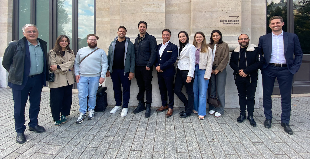 AVP-Academie-Formation-Chirurgie-Dentaire-AFD-Advanced-Implantology-Academy-AIA_formation-paris-france-implantologie-sinus-lift-groupe